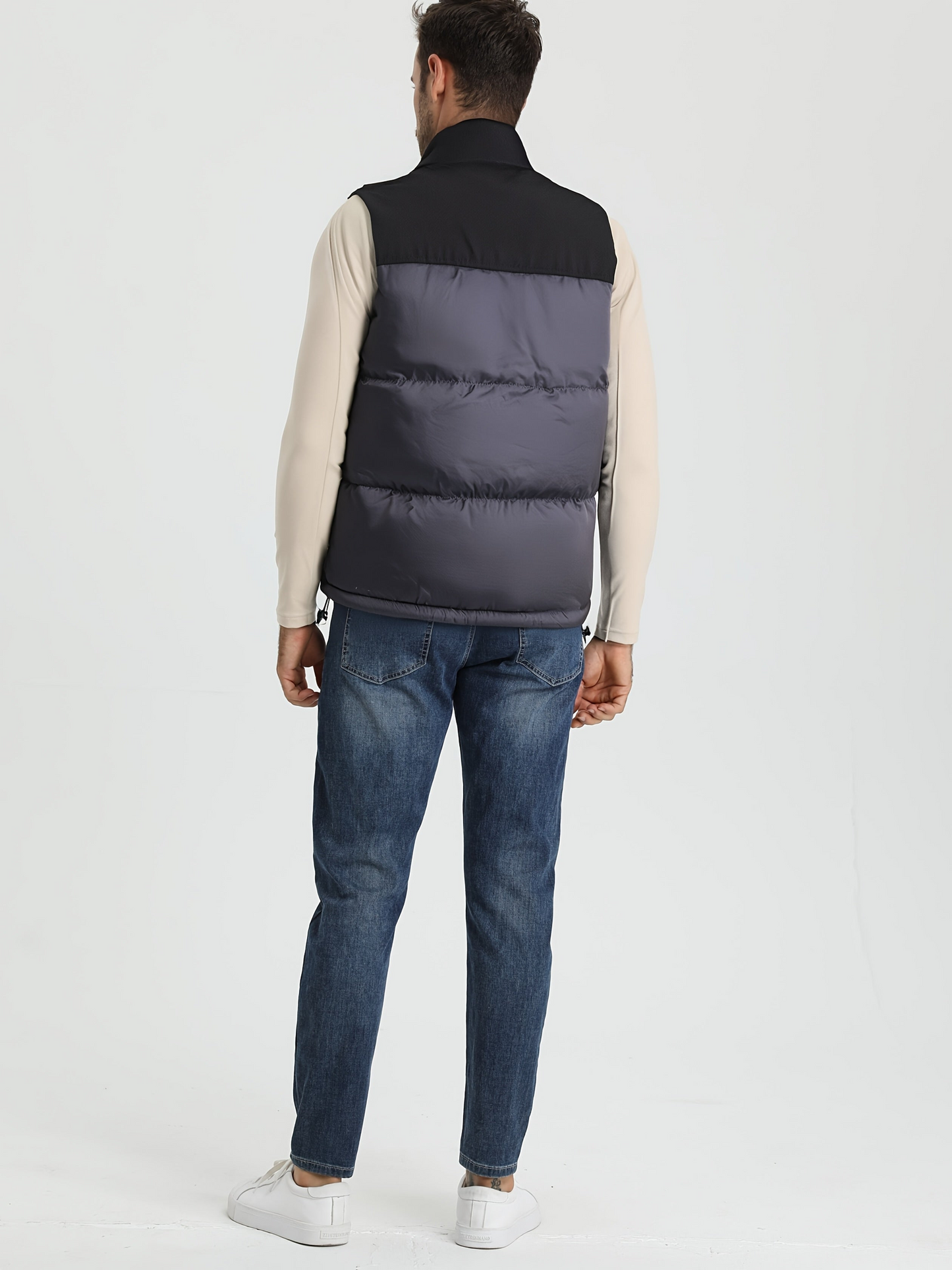 Zweifarbig abgesetzte Steppweste mit Stehkragen für Herren