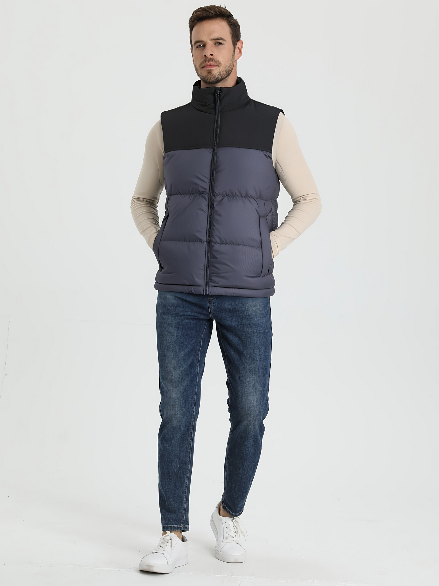 Zweifarbig abgesetzte Steppweste mit Stehkragen für Herren